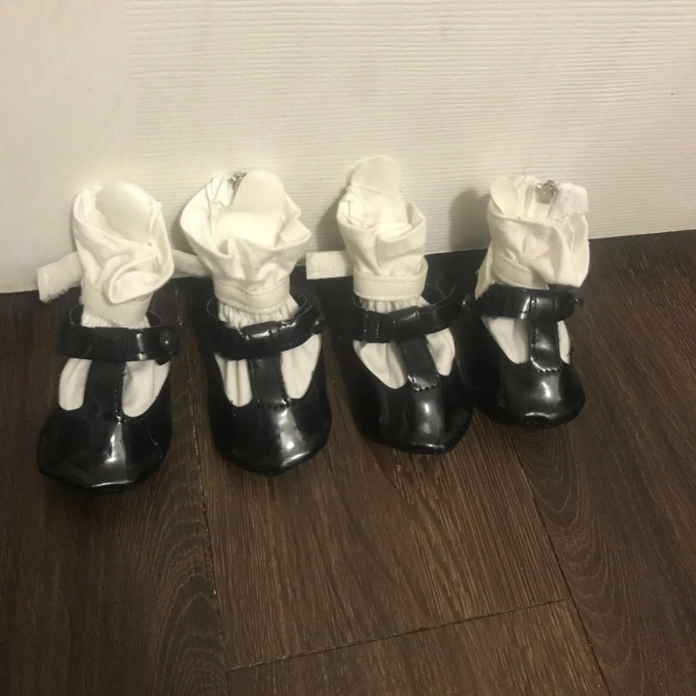 Mary Jane dog shoes size medium sized dog